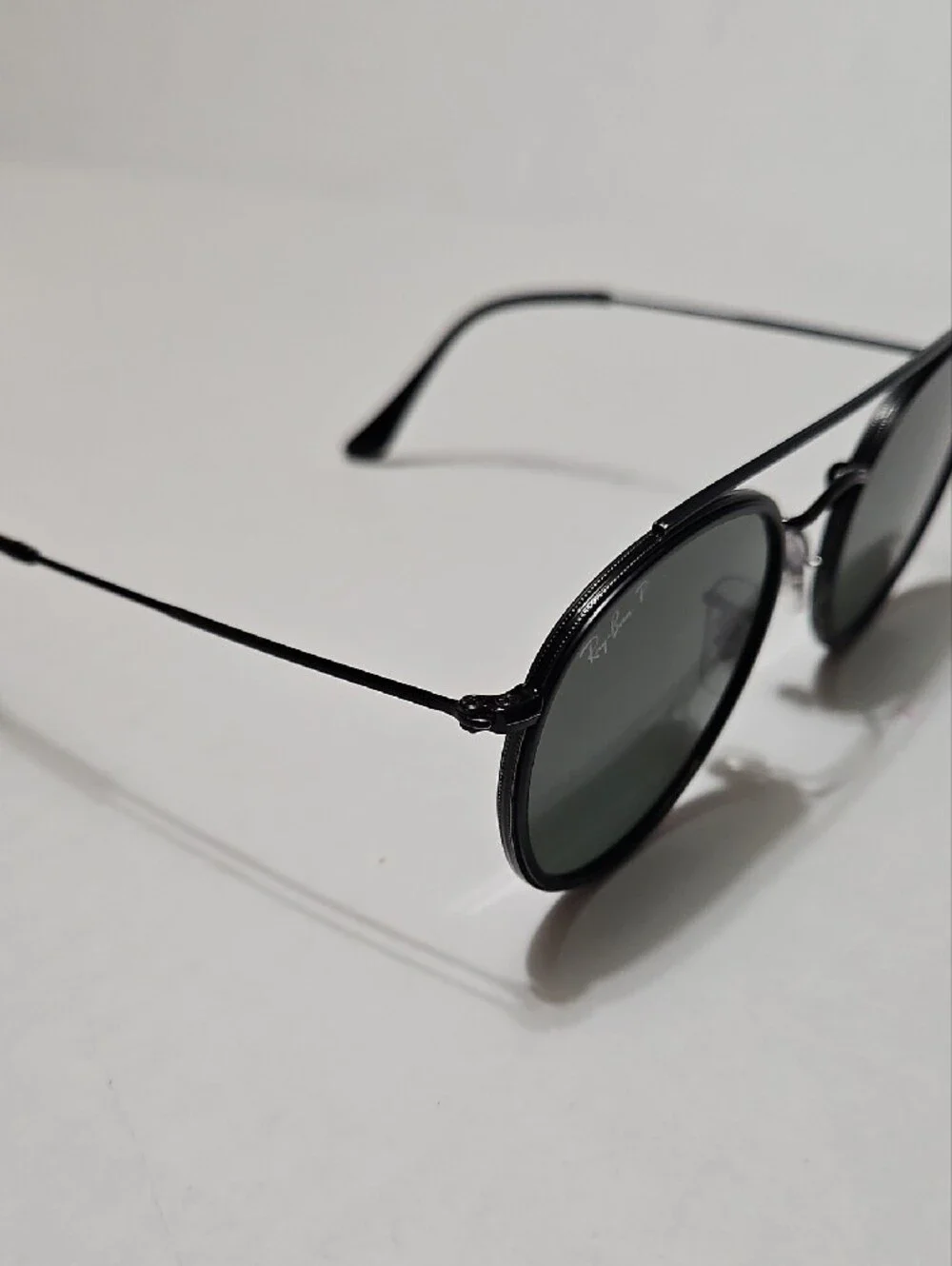 Ray-Ban RB3647 N 002/58 Black Round Frame Sunglasses with Green Lenses 51 22 145